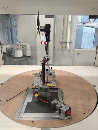 A machine on a circular surface
AI-generated content may be incorrect.