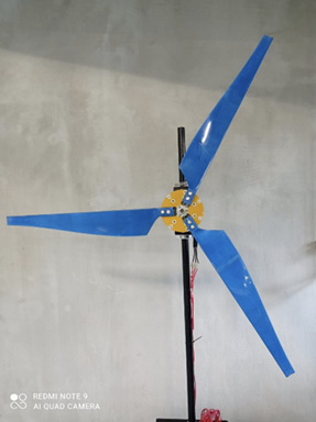 Imagen que contiene avión, edificio, azul, hélice

Descripción generada automáticamente